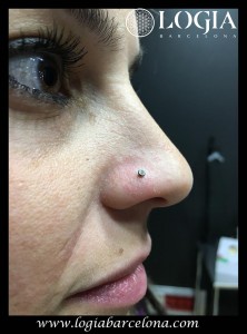 piercing en la nariz